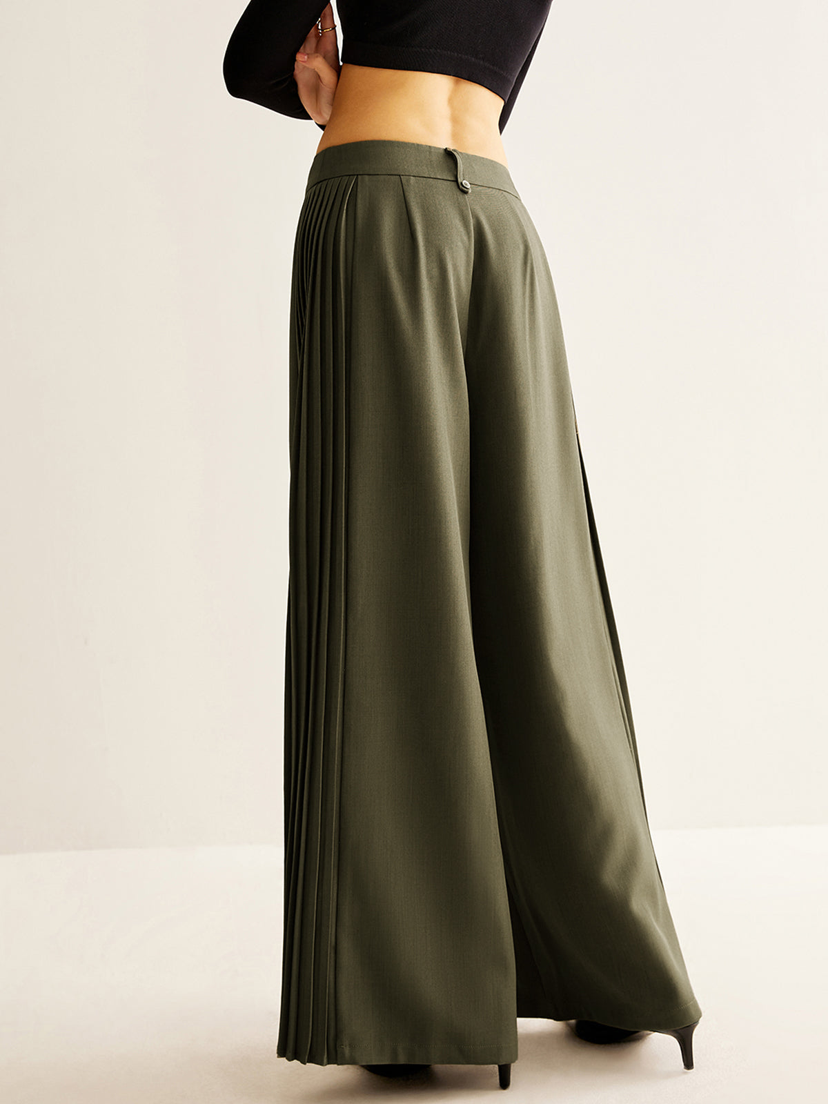 Side Pleated Wide-Leg Pants - Image 5