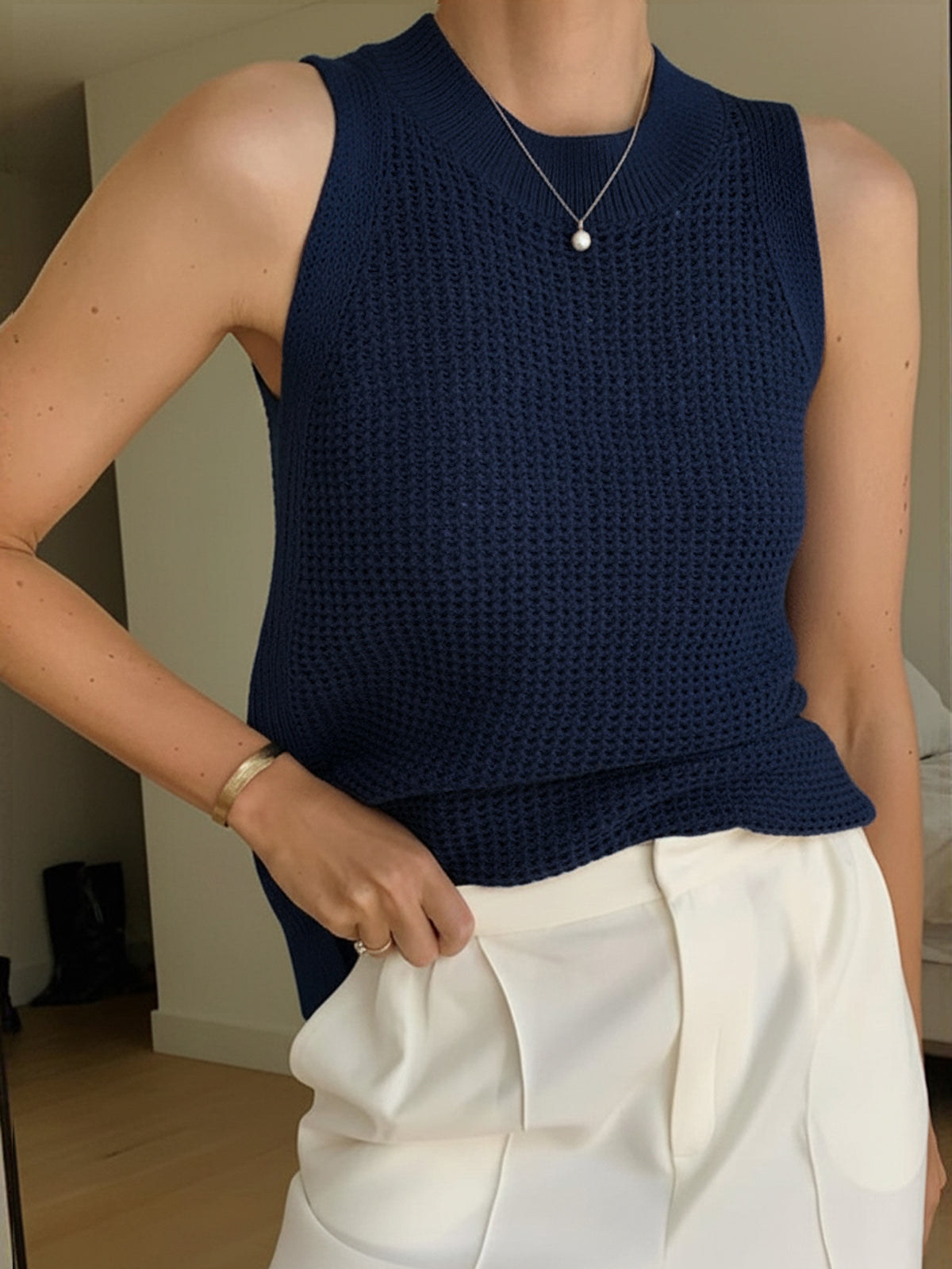 Knit Hollow Solid Tank Top - Image 10