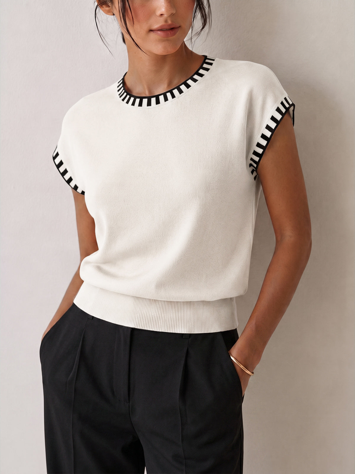 Contrast Trim Cap Sleeve Knit Top - Image 9